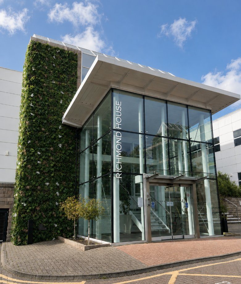 Richmond House glass entrance, Bracknell